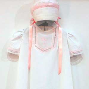 gown 2